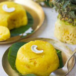 PINEAPPLE SUJI HALWA