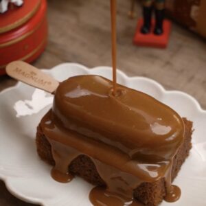 STICKY DATE PUDDING WITH TOFFEE SAUCE