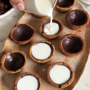 EGGLESS WHOLEWHEAT COOKIE CUPS