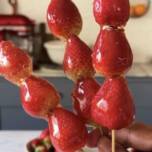 HOW TO MAKE STRAWBERRY TANGHULU AT HOME?
