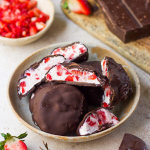 STRAWBERRY YOGURT CLUSTERS