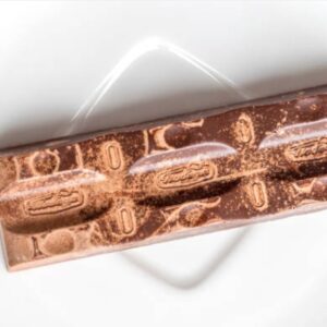 CHOCOLATE BLOOM : WHAT IT IS AND HOW TO AVOID IT