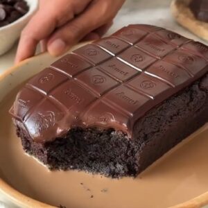 TRIPLE CHOCOLATE MILK CAKE IN COOKER