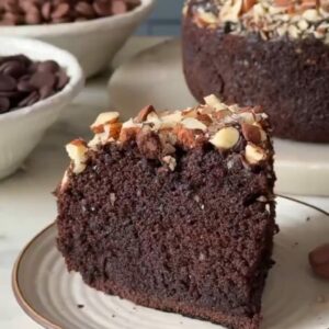 CHOCOLATE ATTA CAKE IN A SAUCEPAN