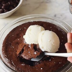 EGGLESS BROWNIE PUDDING