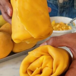 MANGO CREPE ROLL
