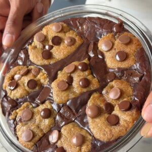 COOKIE DOUGH BROWNIE PUDDING